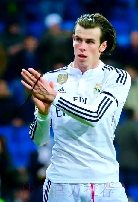 经纪人:皇马对贝尔缺乏尊重 球迷该吻他踩过的草坪 经纪人:皇马对贝尔缺乏尊重 球迷该吻他踩过的草坪